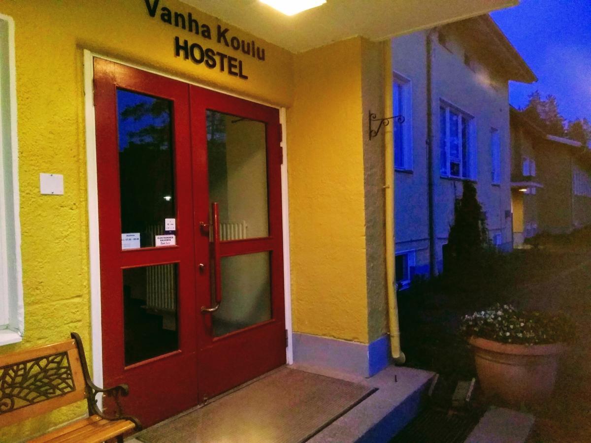 Hostel Vanha Koulu Monola Eksteriør bilde