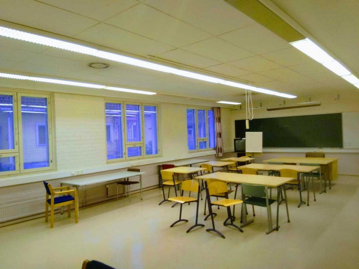 Hostel Vanha Koulu Monola Eksteriør bilde
